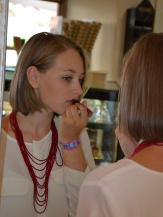 Red layered necklace / Červený vrstvený náhrdelník