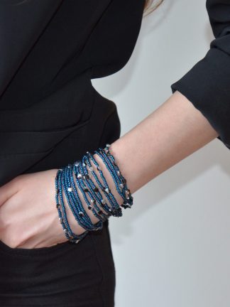 Dark blue bracelets / Tmavě modré náramky