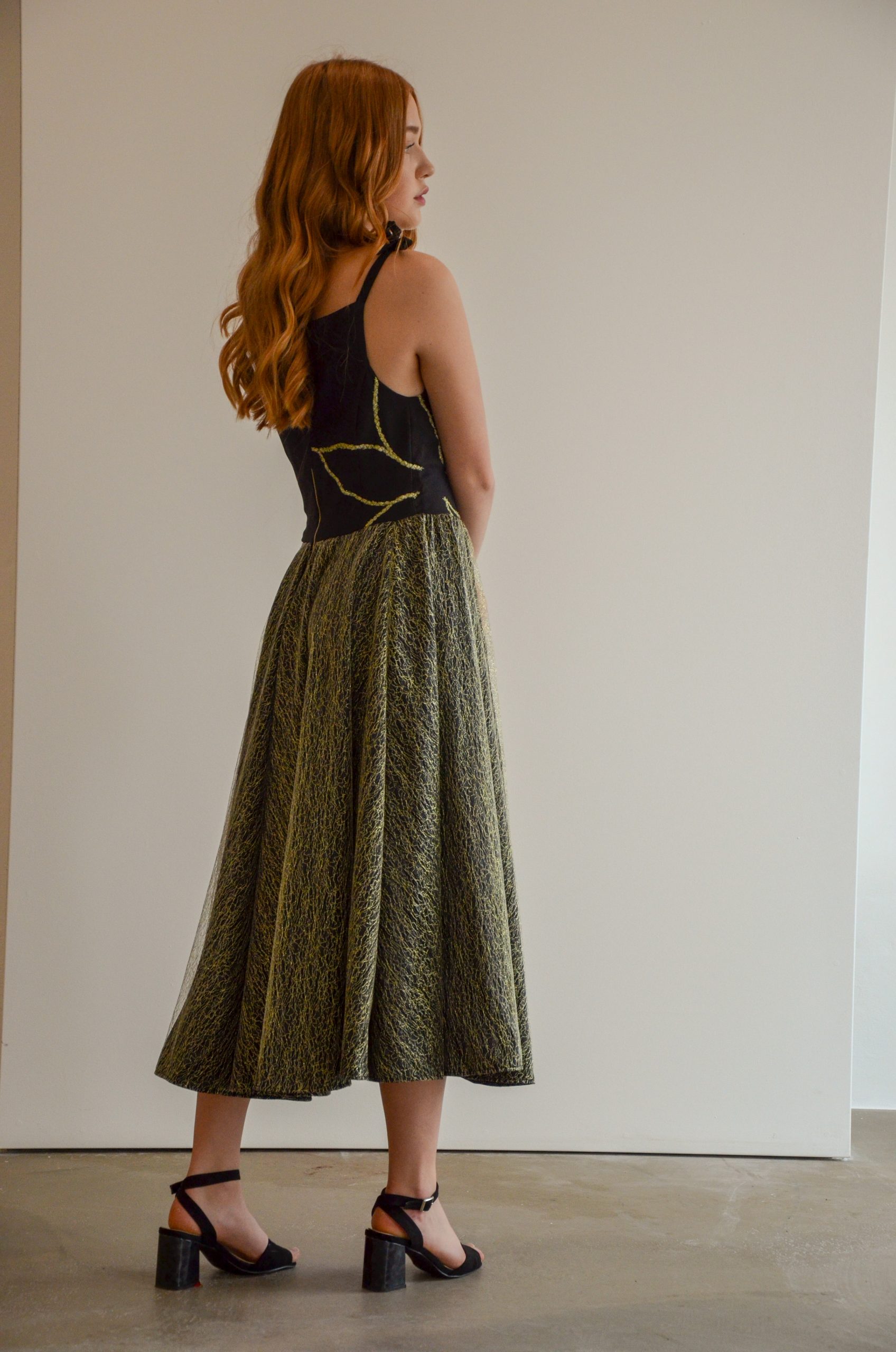 Golden dress with embroidery flower II.